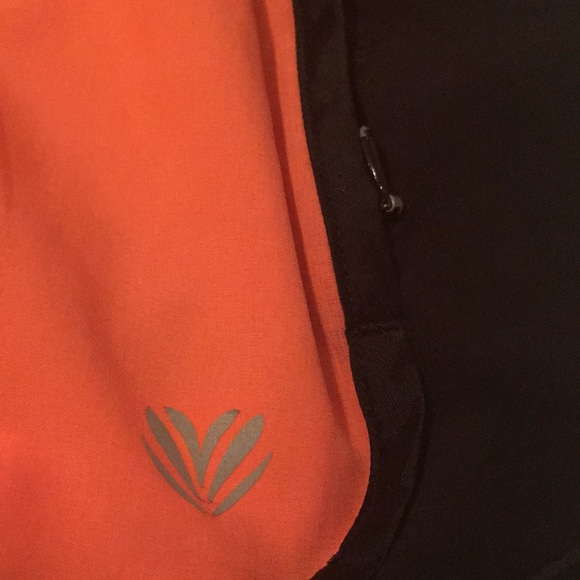 Forever 21 athletic shorts (women’s) - Picture 2 of 5